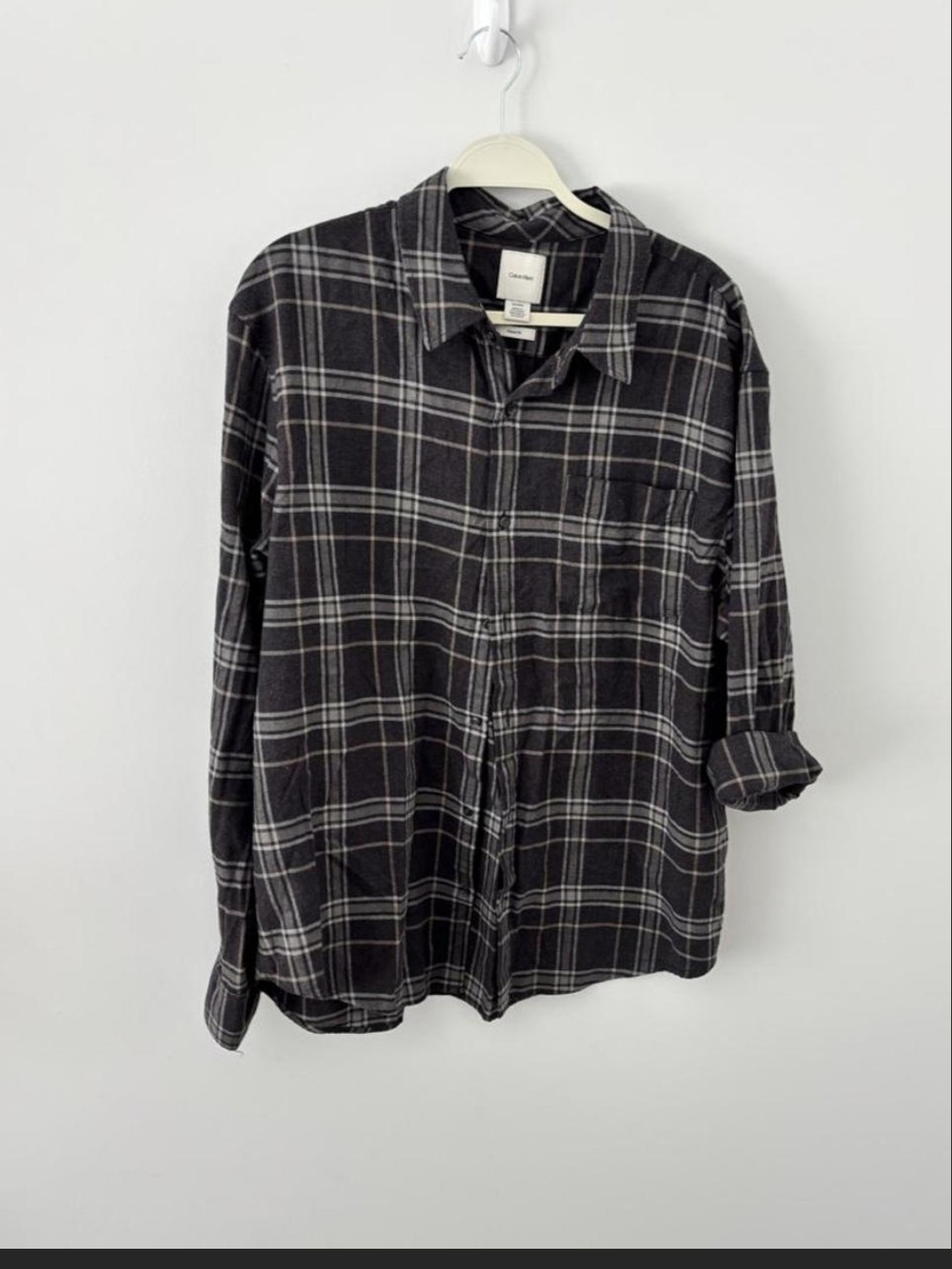 Calvin Klein Black Plaid Long-Sleeve Button-Down Shirt